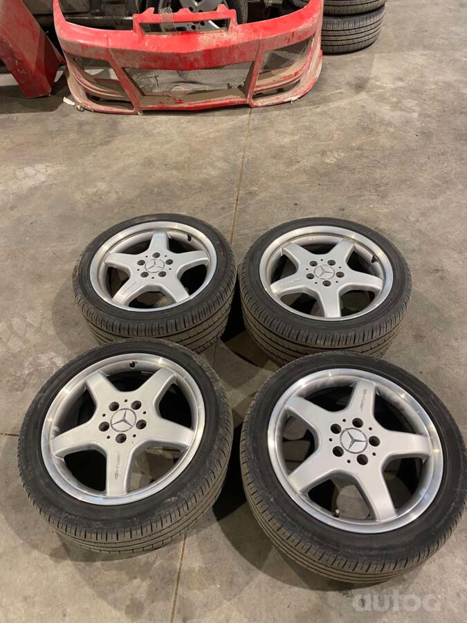Mercedes, stop lekki