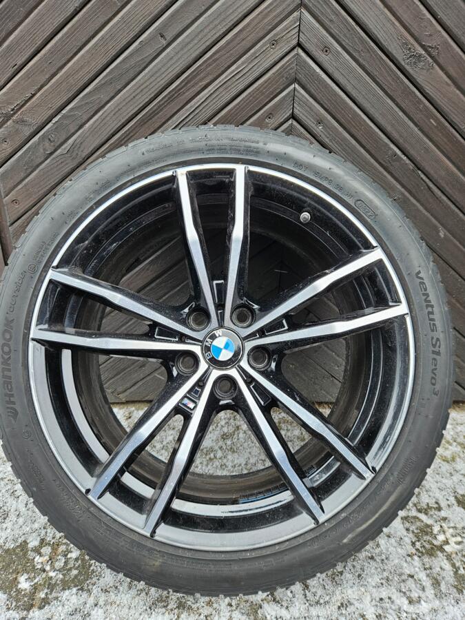 BMW, stop lekki
