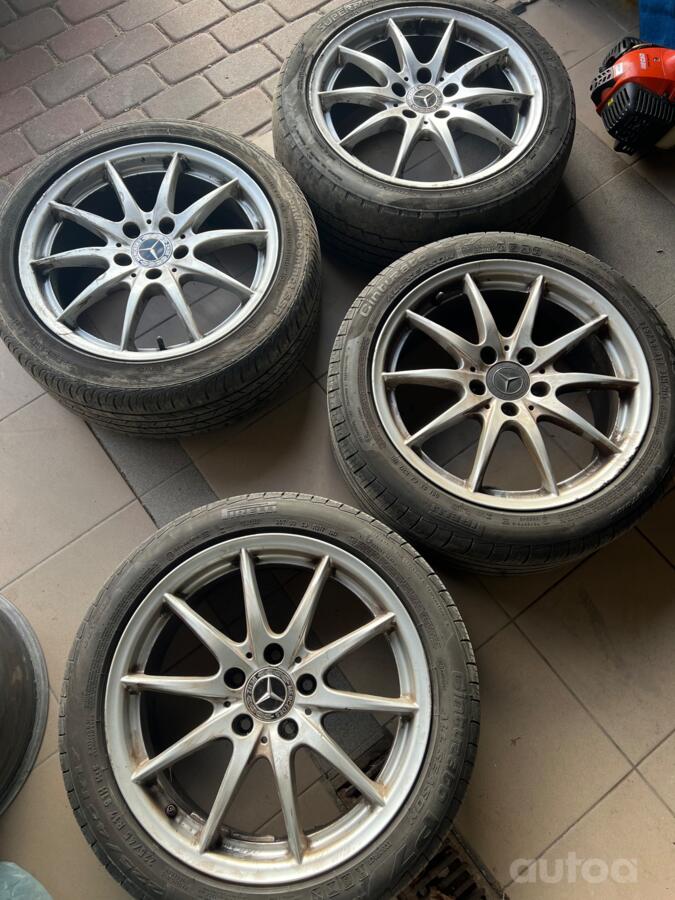 Mercedes-Benz, stop lekki