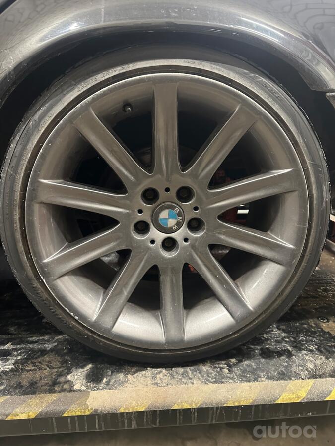 BMW, stop lekki