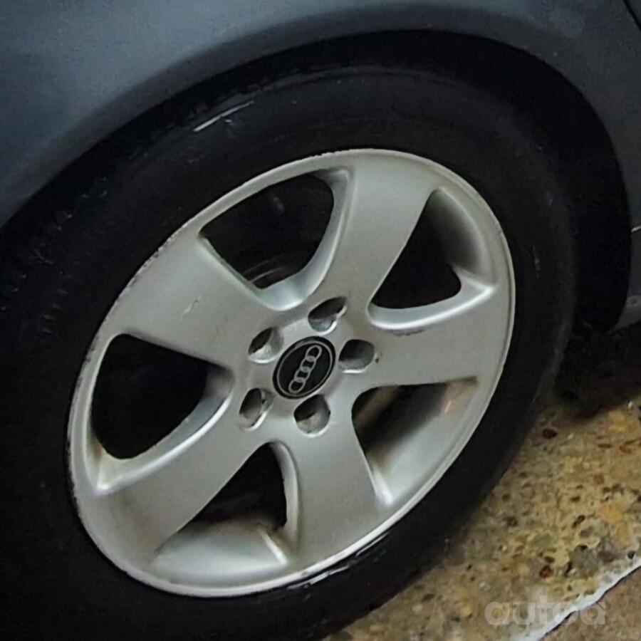 Audi, stop lekki