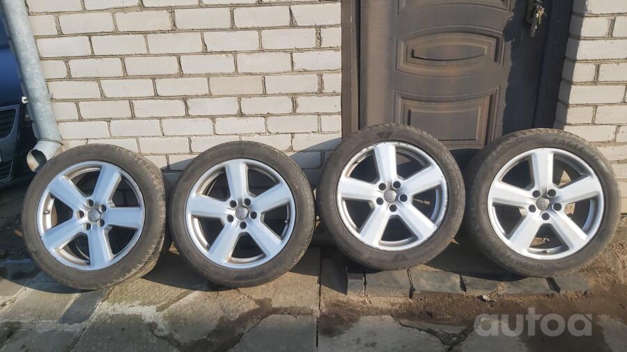 AUDI, stop lekki