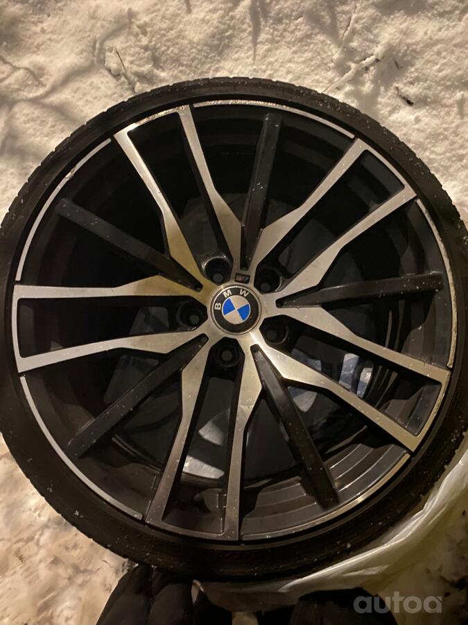 BMW, stop lekki