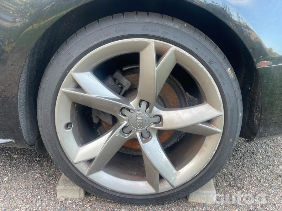 Audi, stop lekki