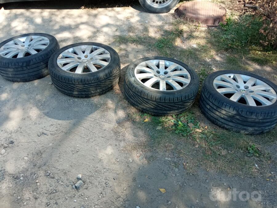 Skoda Superb, stop lekki