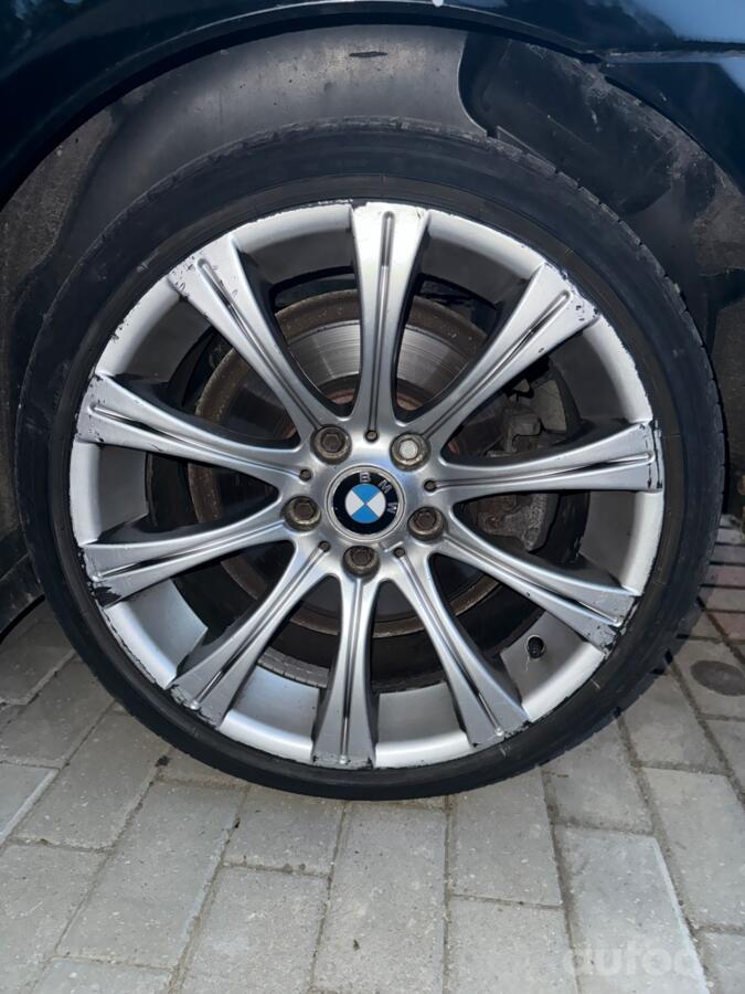 BMW, stop lekki