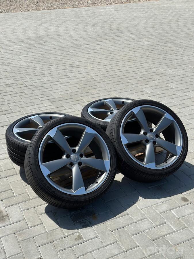 Audi, stop lekki