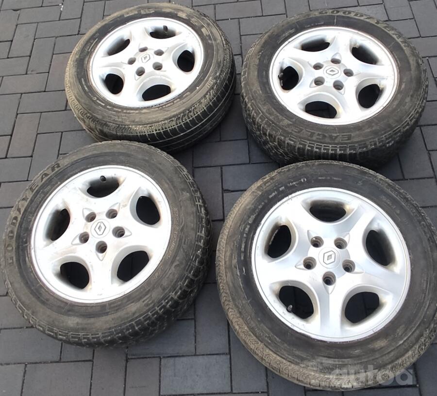 Renault, stop lekki