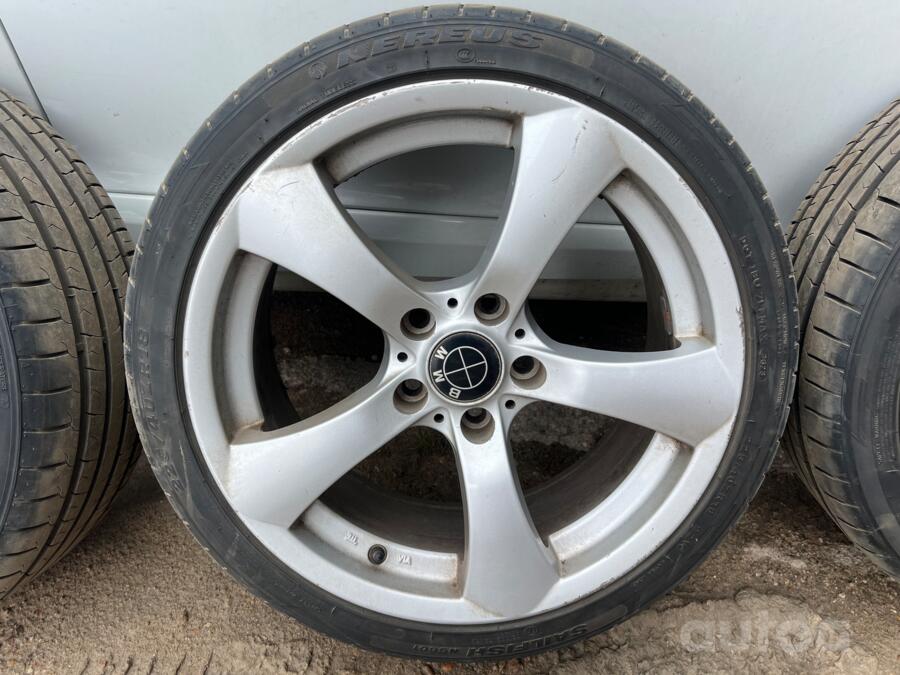 BMW, stop lekki