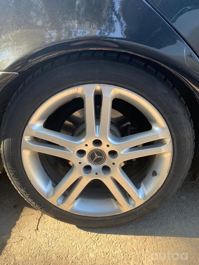 Mercedes Benz, stop lekki