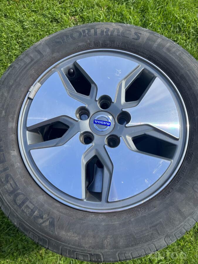 VOLVO, stop lekki