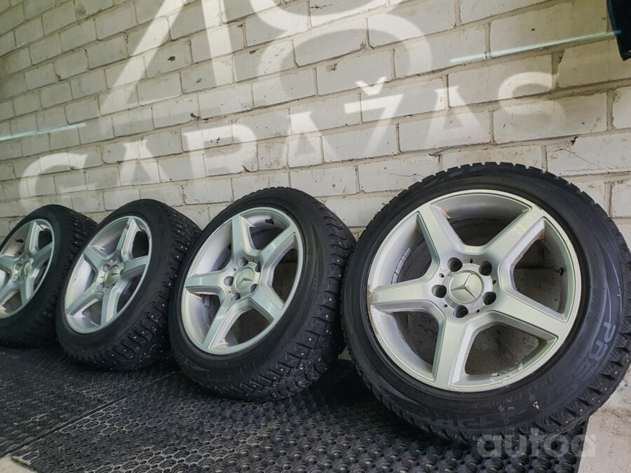 Mercedes, stop lekki