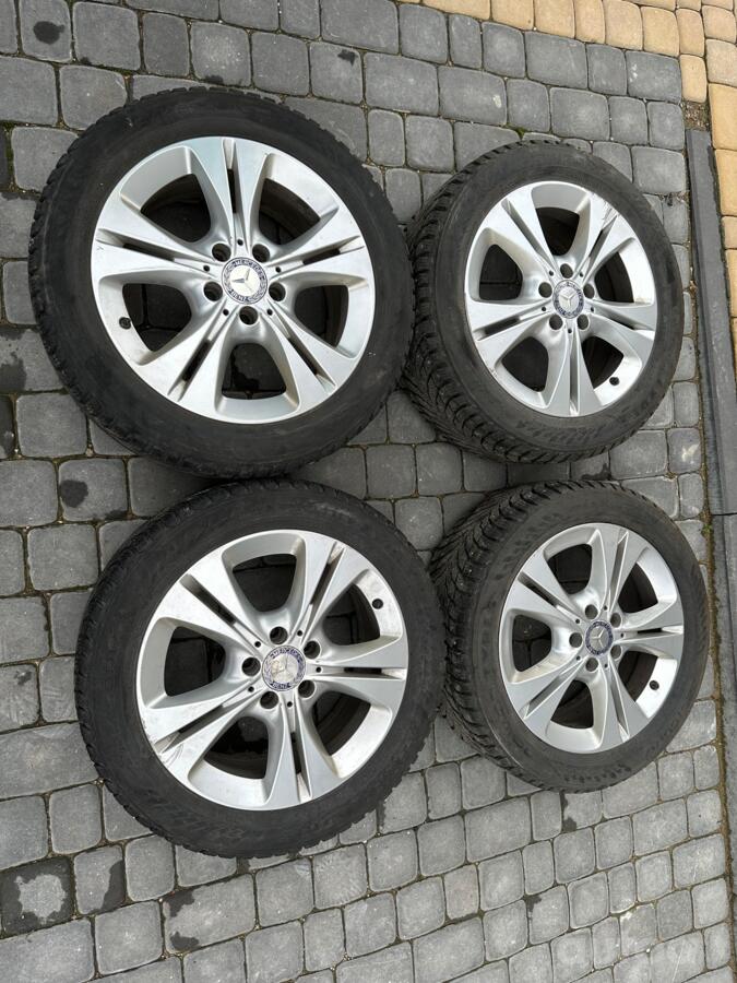 Mercedes Benz, stop lekki
