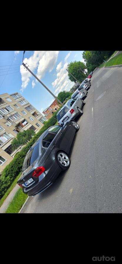 BMW, stop lekki