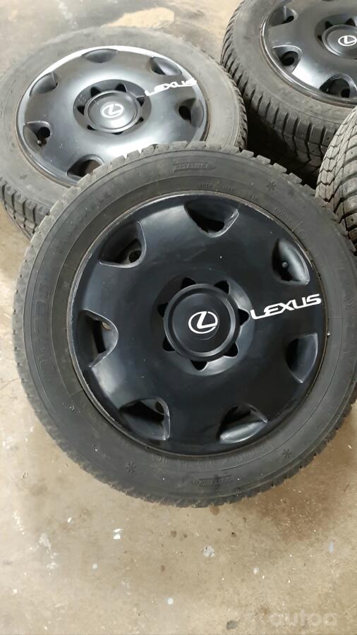 Lexus, stal tłoczona