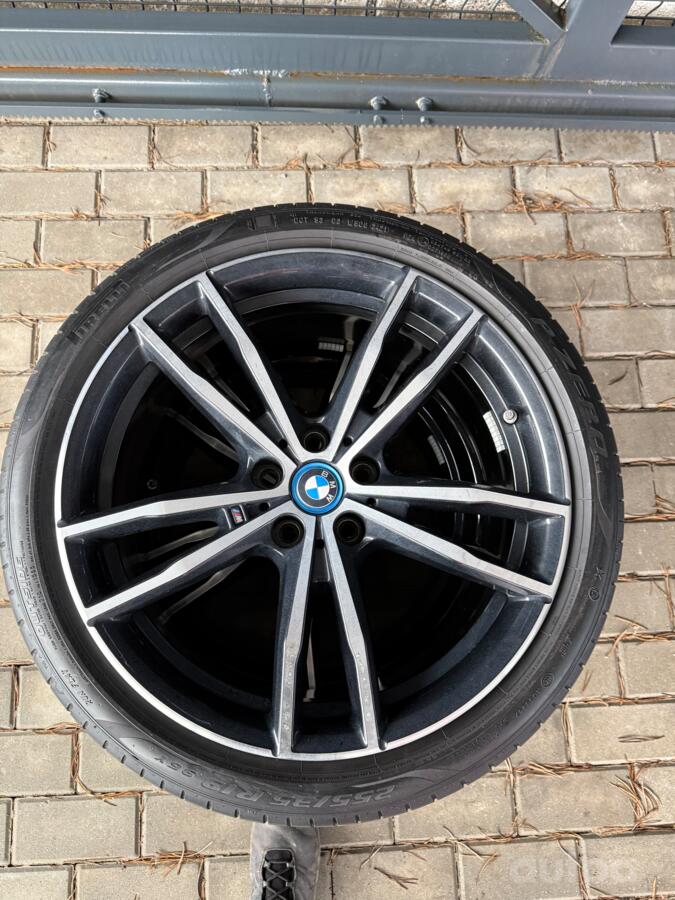 BMW, stop lekki