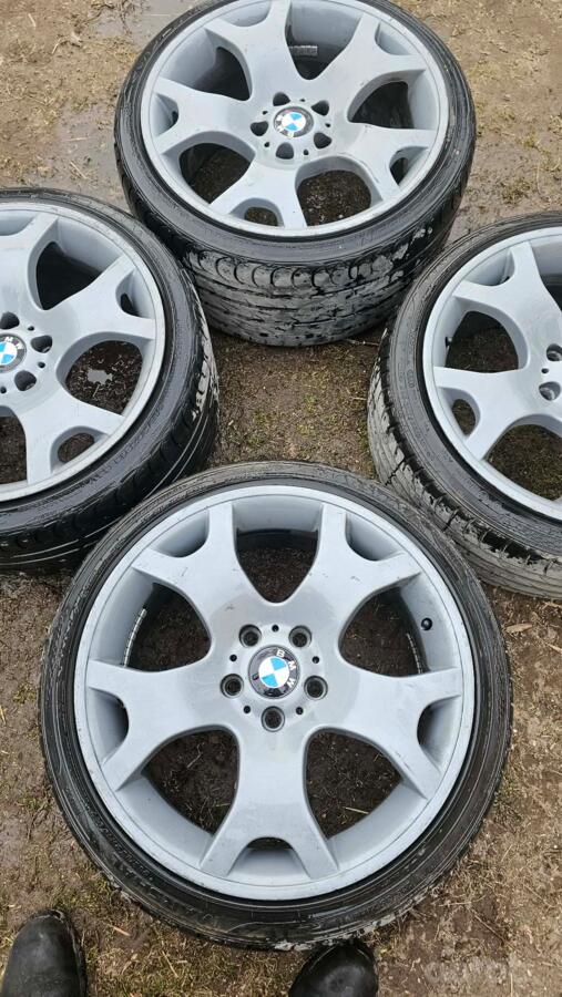 BMW, stop lekki