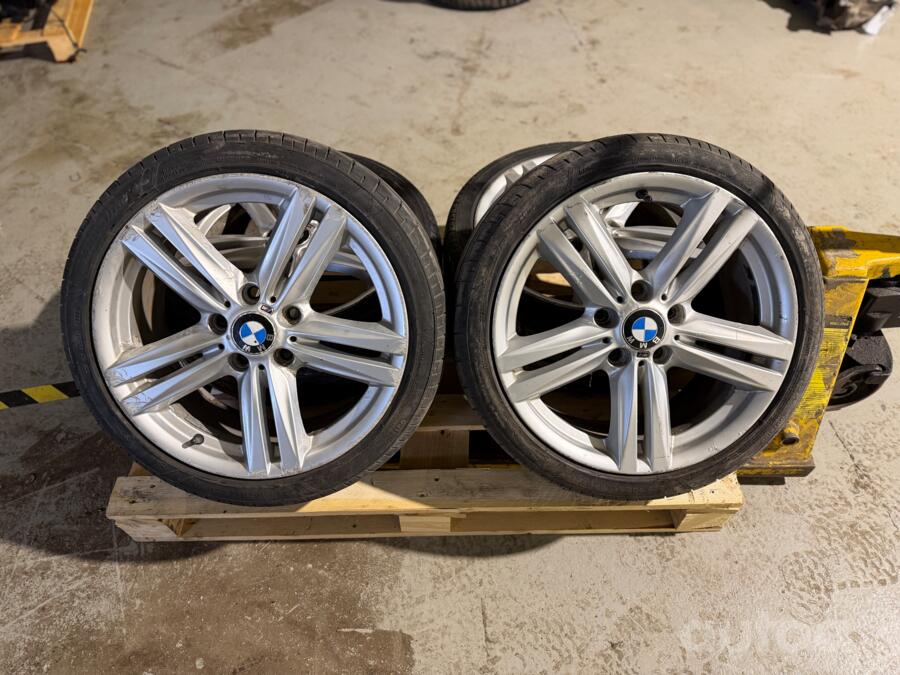 BMW, stop lekki