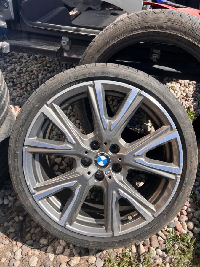 Bmw, stop lekki
