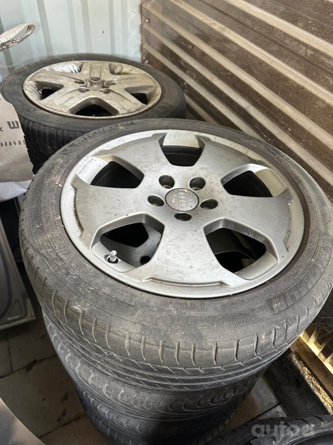 Audi a3, stop lekki