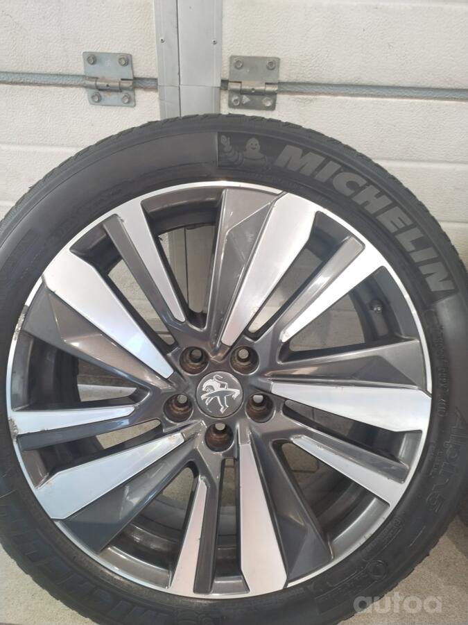 Peugeot, stop lekki