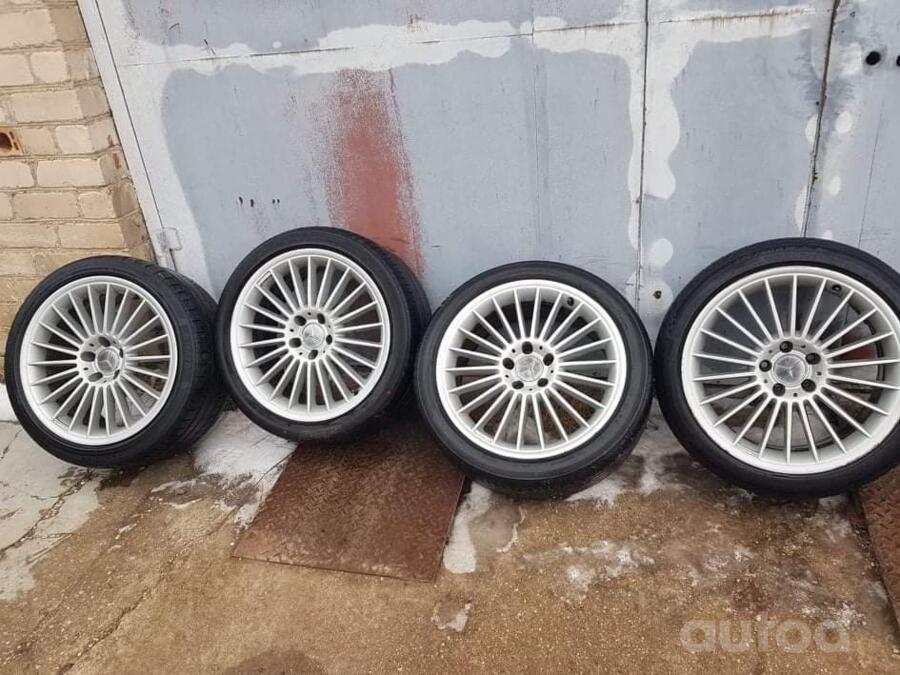 Mercedes AMG, stop lekki