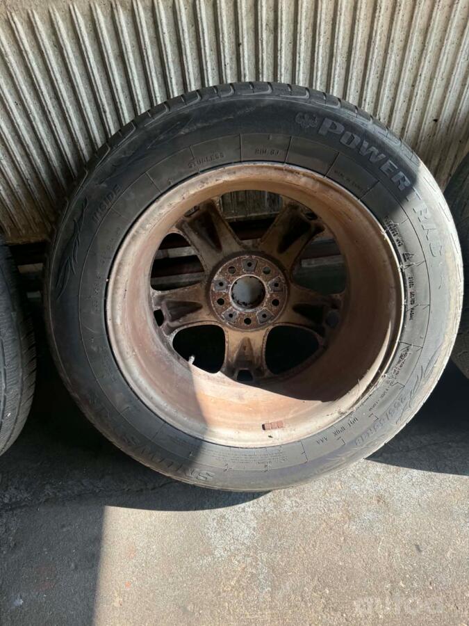 Bmw, stop lekki