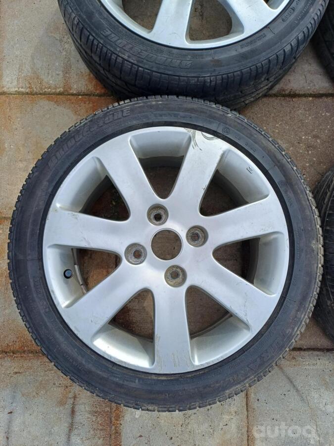 MITSUBISHI, stop lekki