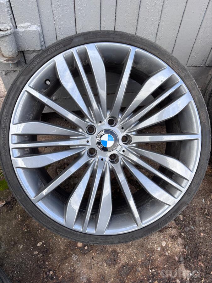 Bmw, stop lekki
