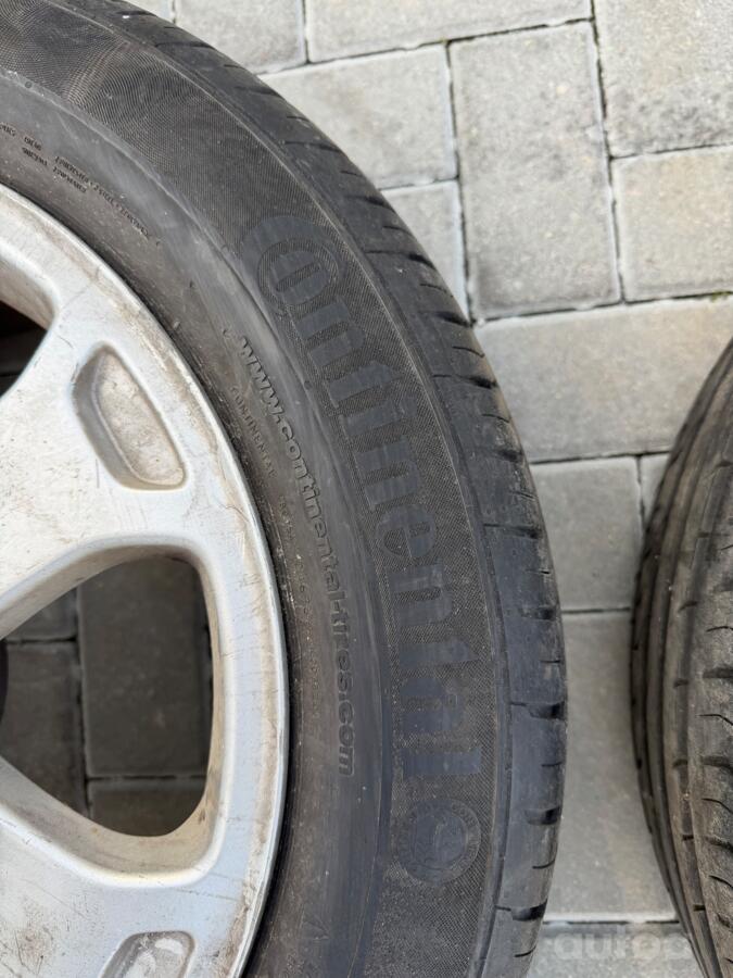 Audi, VW, stop lekki
