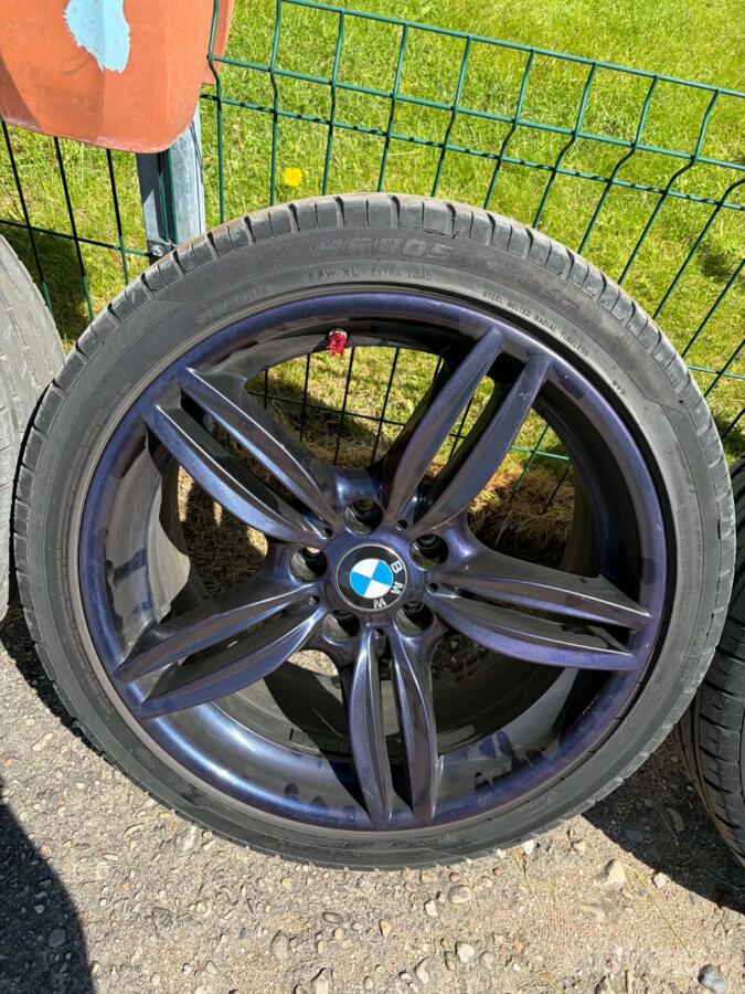 BMW, stop lekki