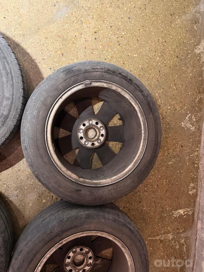 Audi, stop lekki