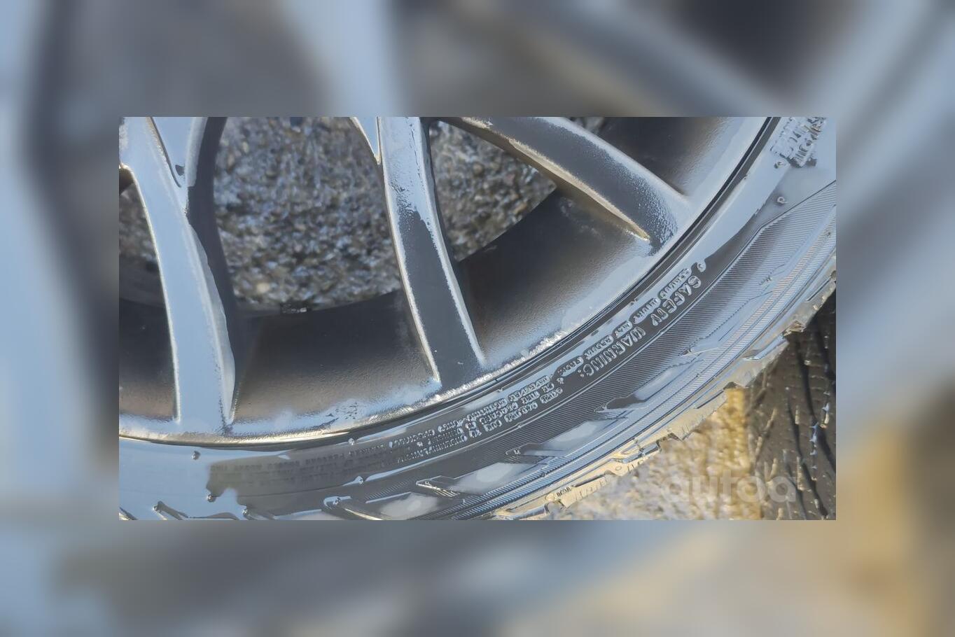 Volvo, stop lekki