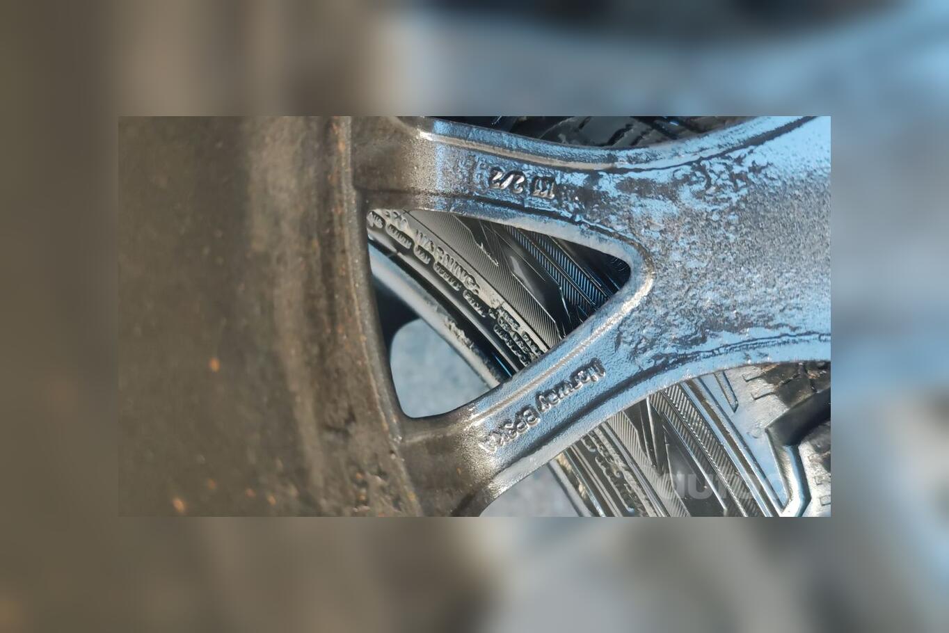 Volvo, stop lekki