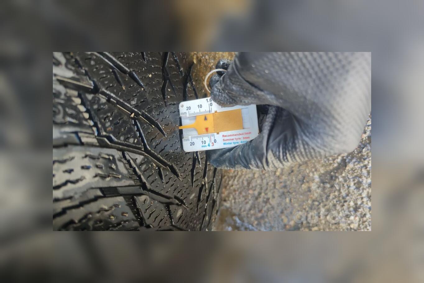Volvo, stop lekki