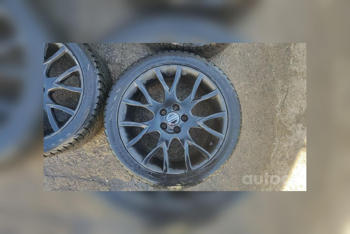 Volvo, stop lekki