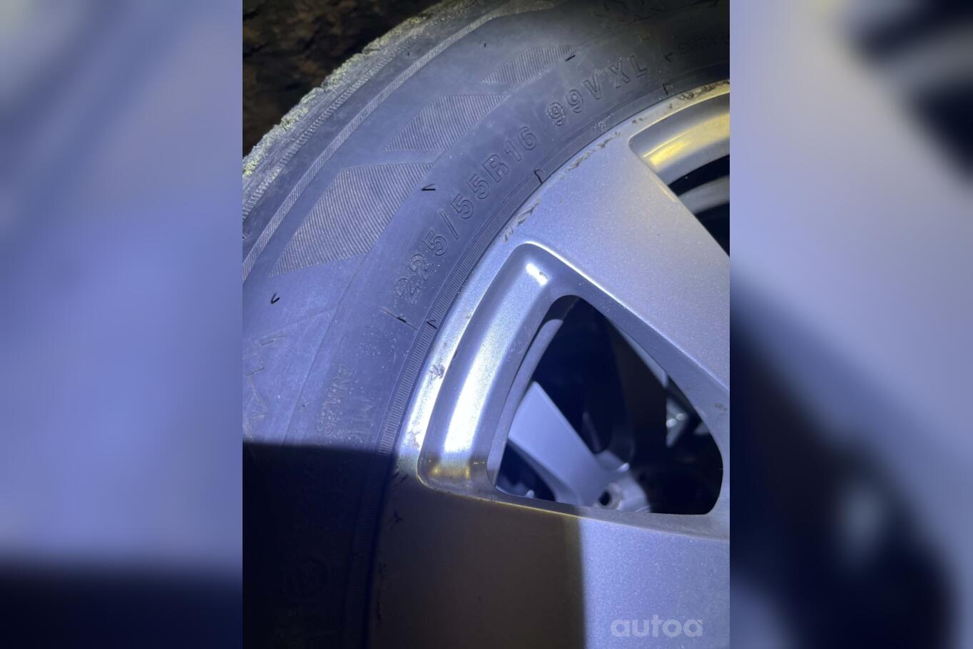 Mercedes-Benz, stop lekki