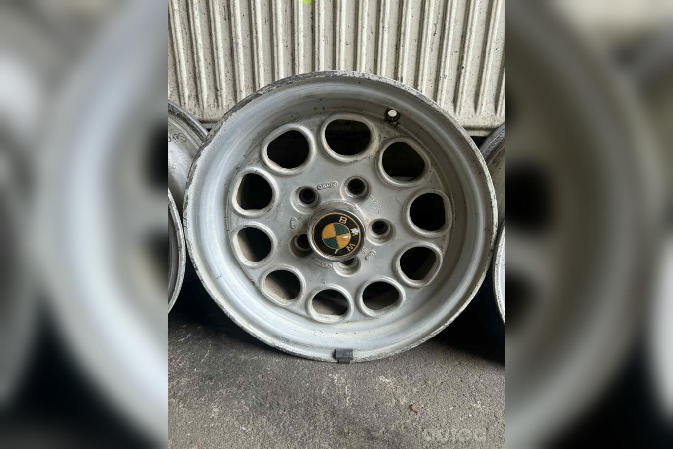 Bmw, stop lekki