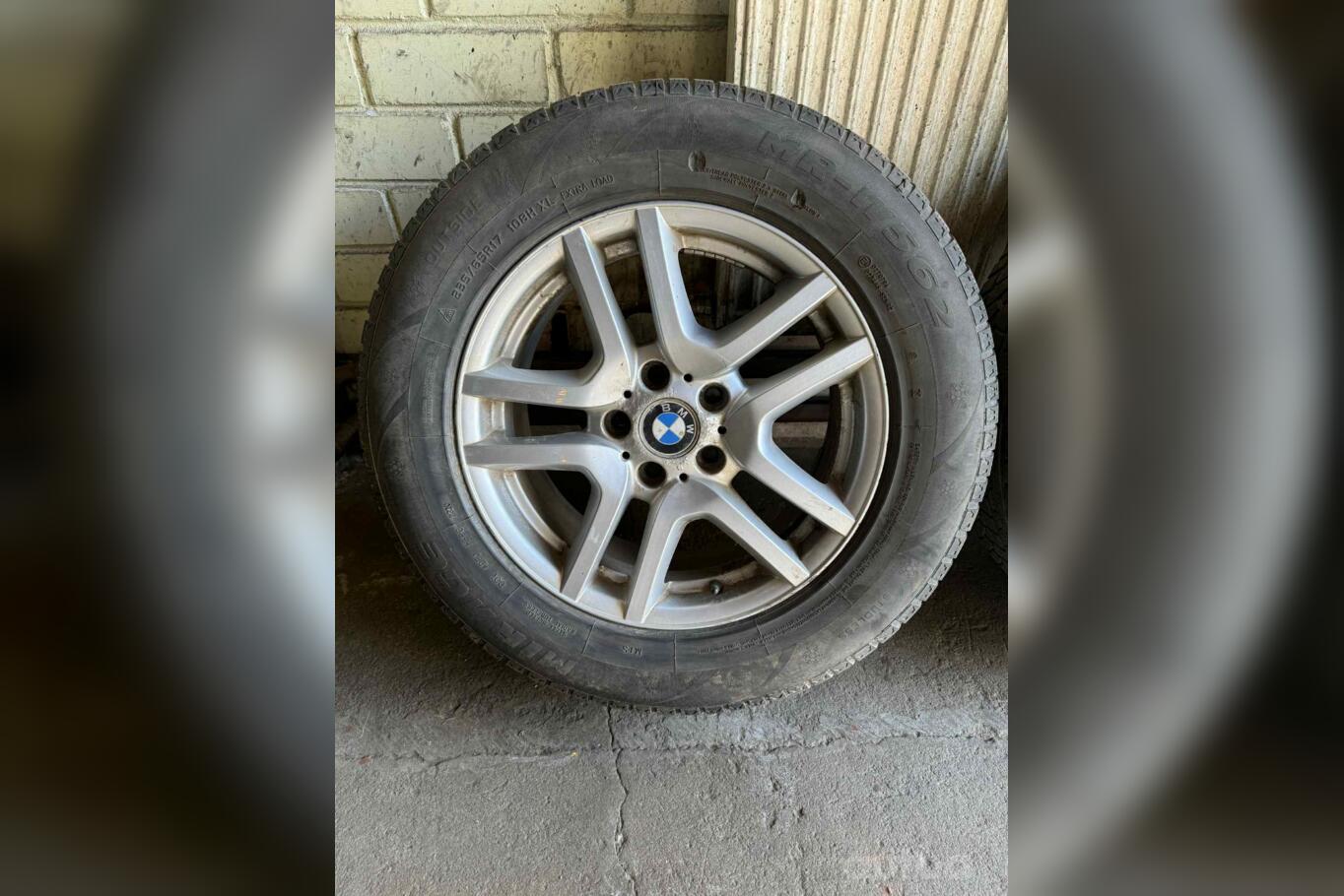 Bmw, stop lekki