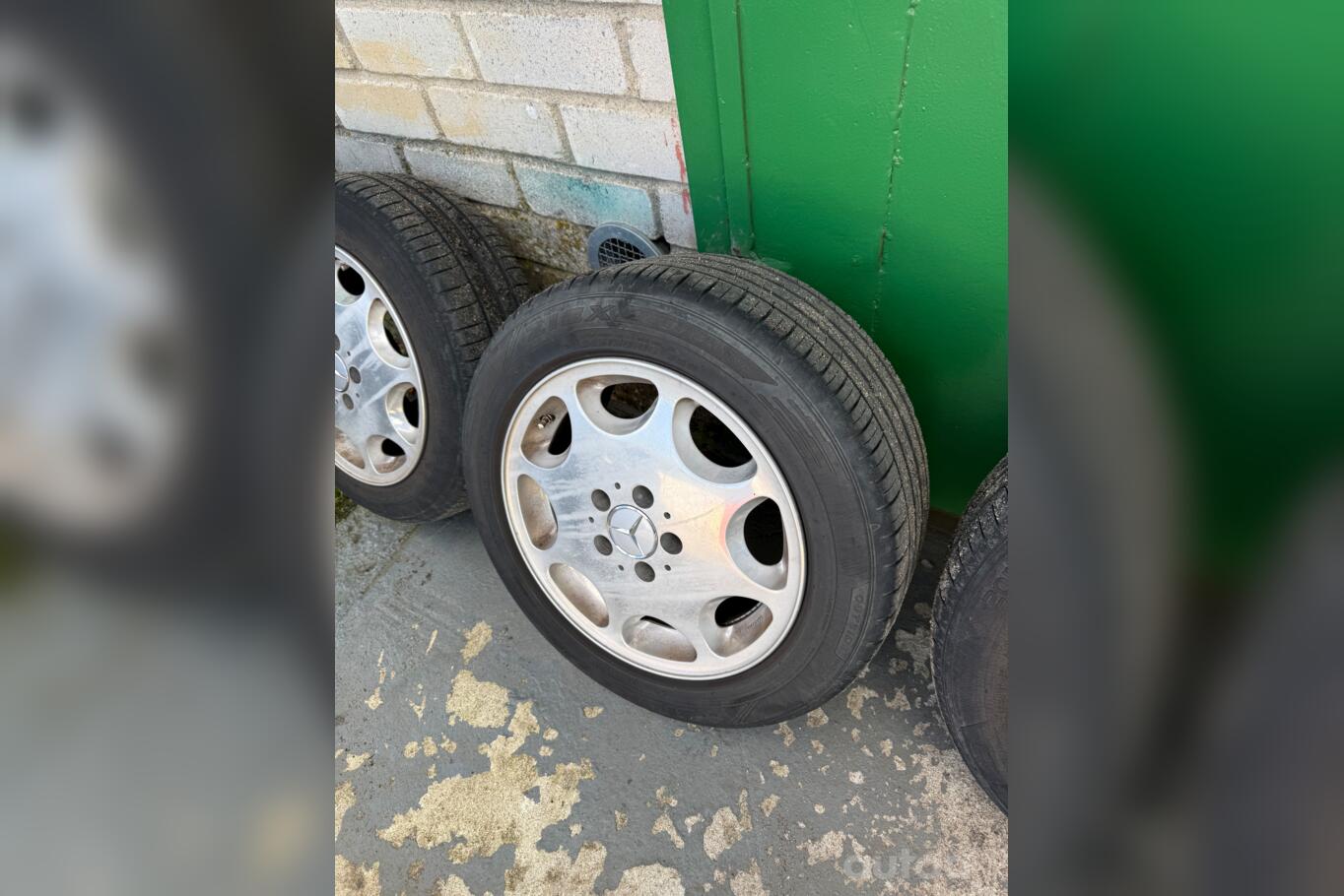 Intra, stop lekki