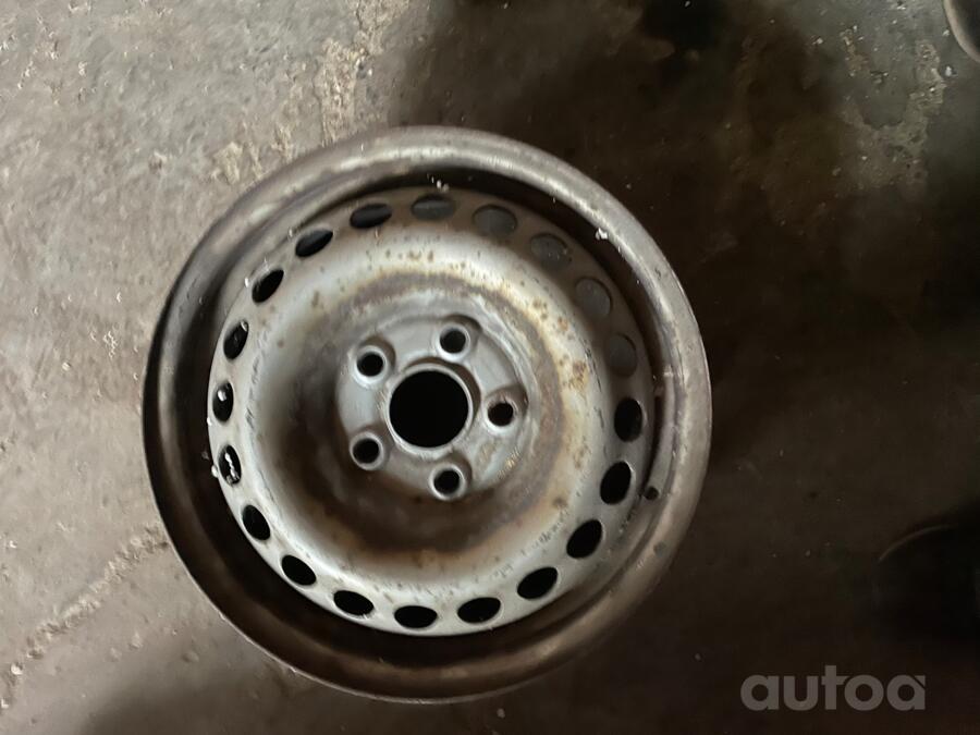 Vw, podrobiony