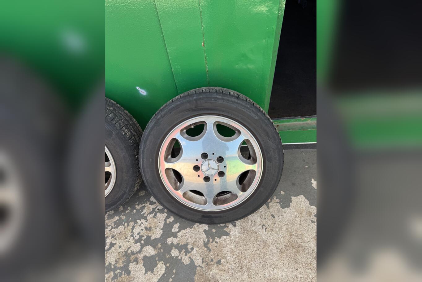 Intra, stop lekki