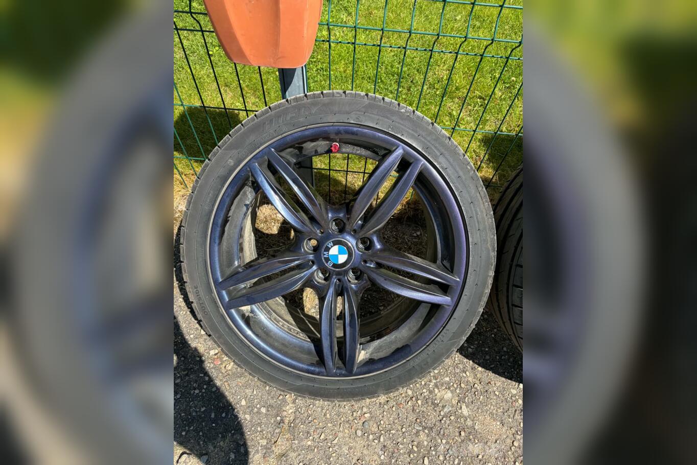 BMW, stop lekki