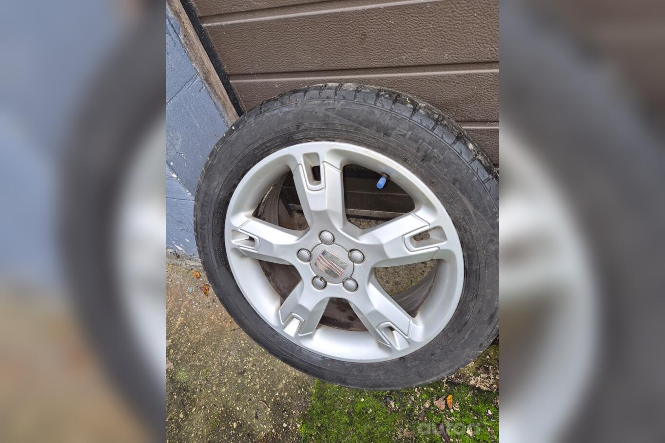 SEAT ALTEA XL, stop lekki
