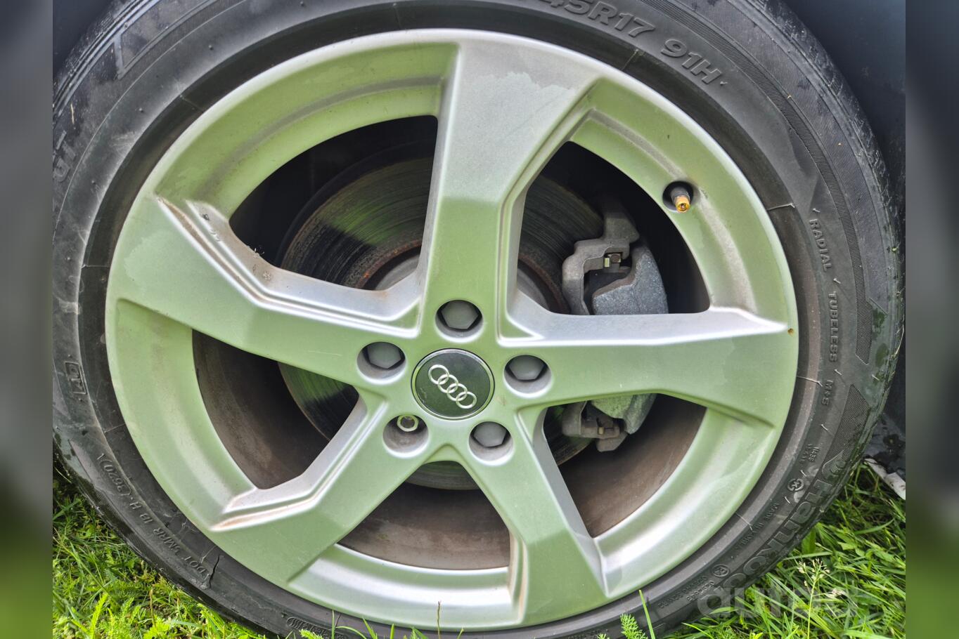 Audi, stop lekki