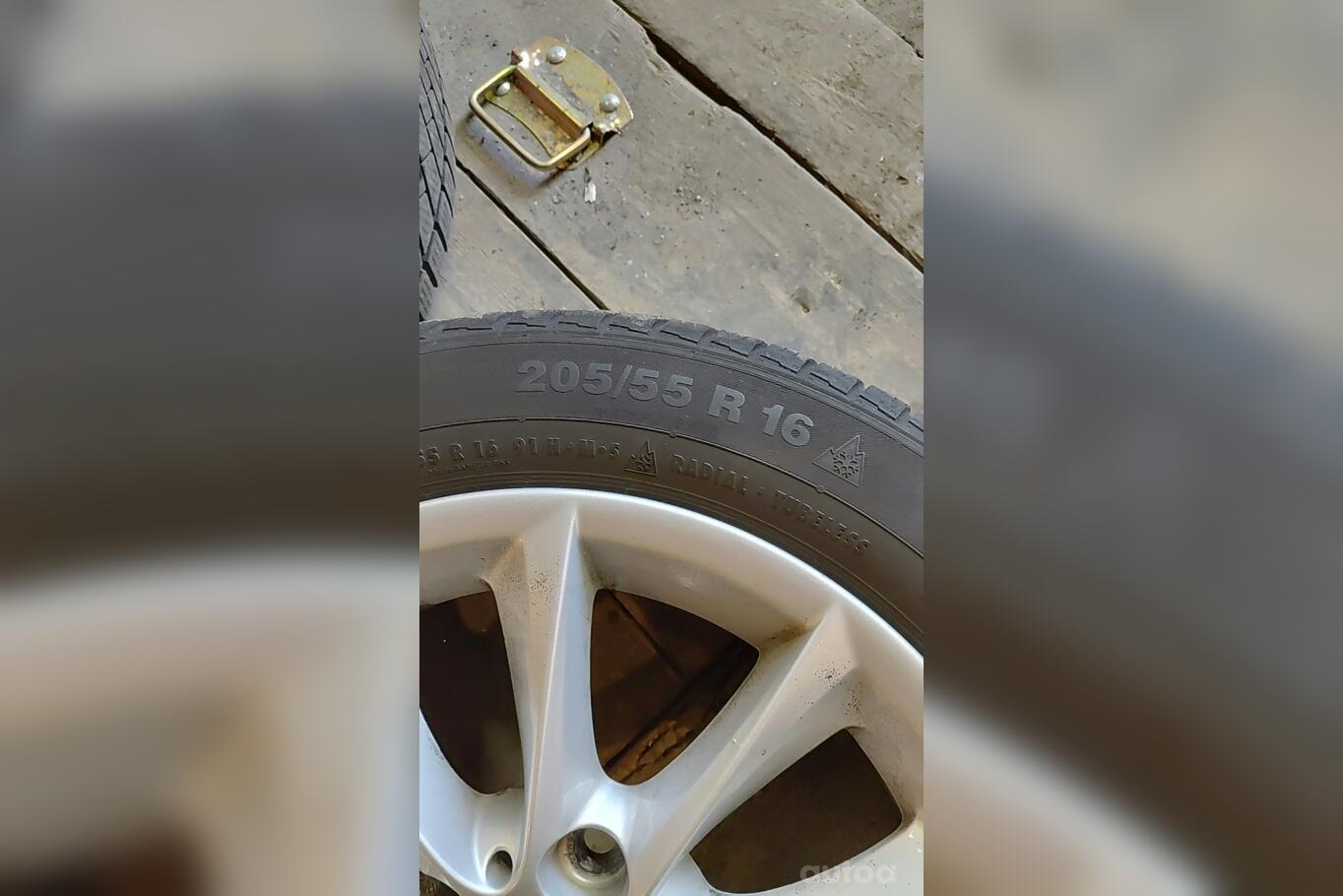 BMW, stop lekki