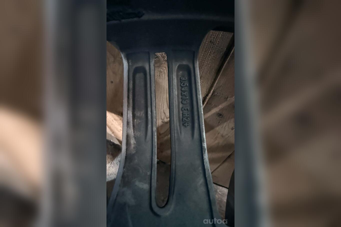 BMW, stop lekki