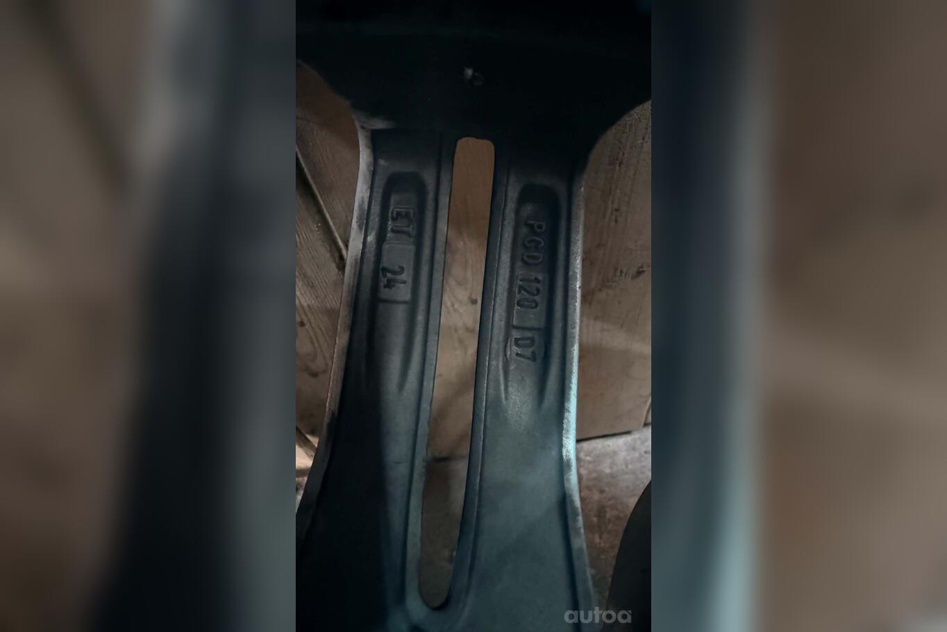 BMW, stop lekki