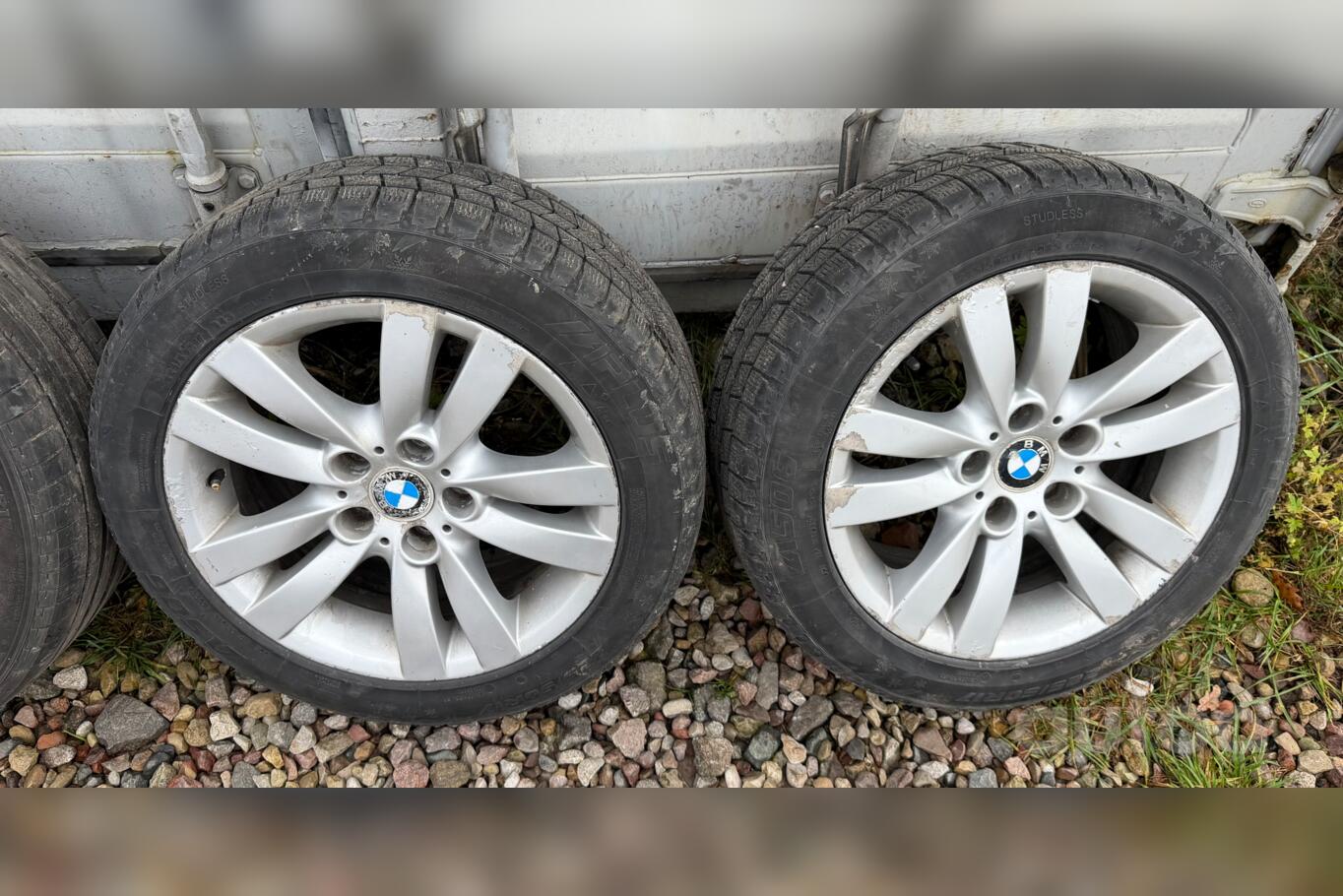 BMW, stop lekki