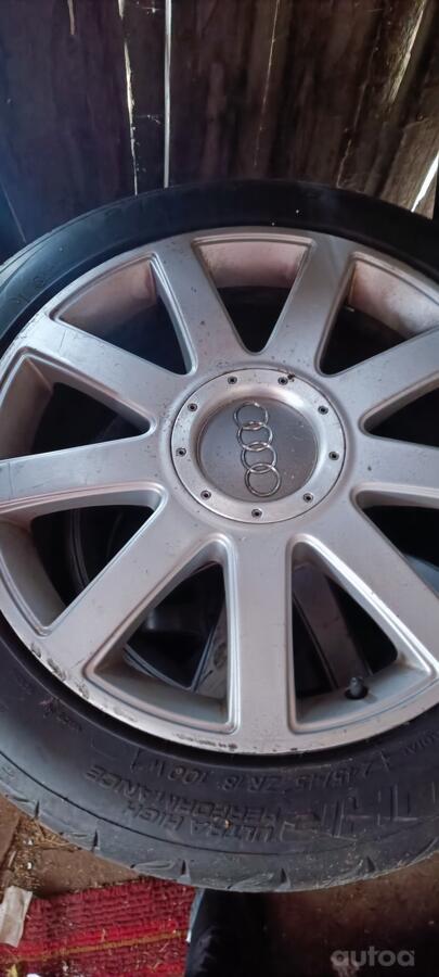 Audi, stop lekki